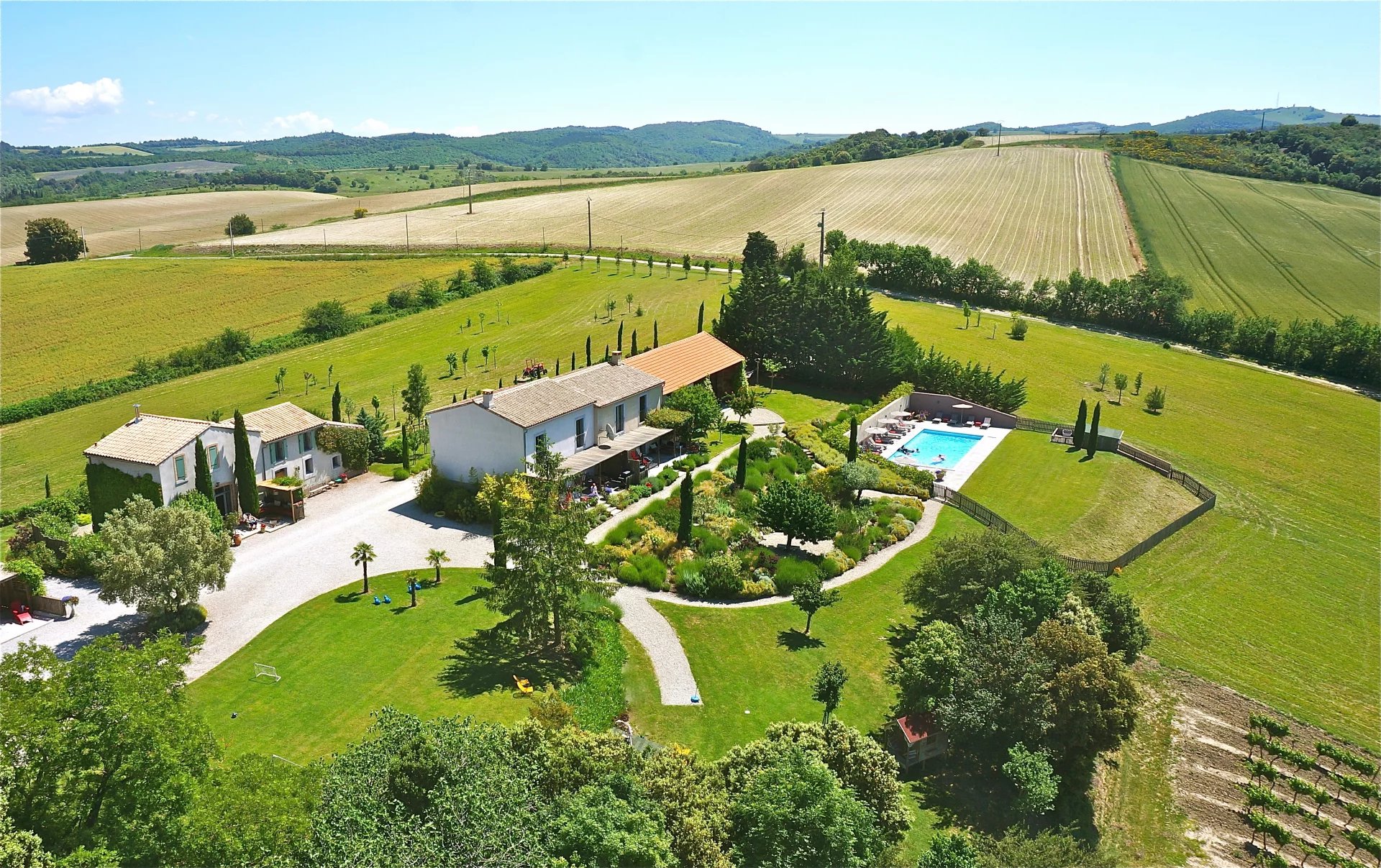Superbe domaine rénové avec une vue à couper le souffle