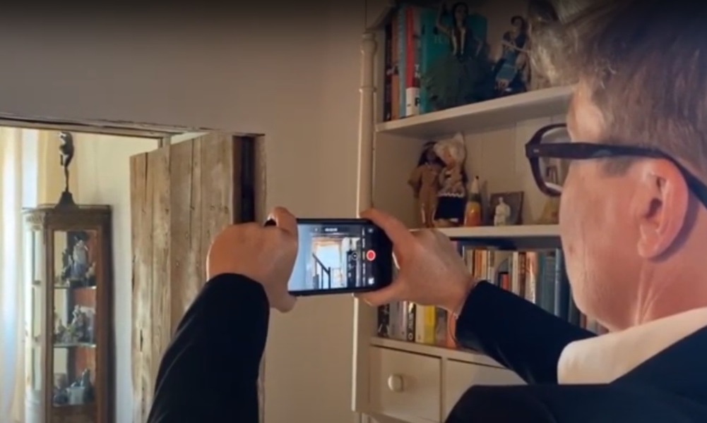 Selling your property: How to create a video tour 