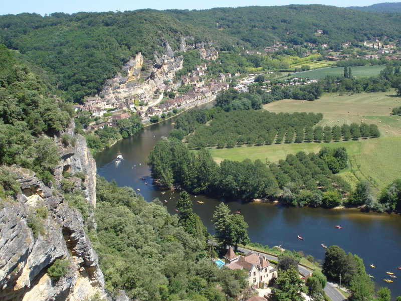 Where do Brits like to buy property in France?